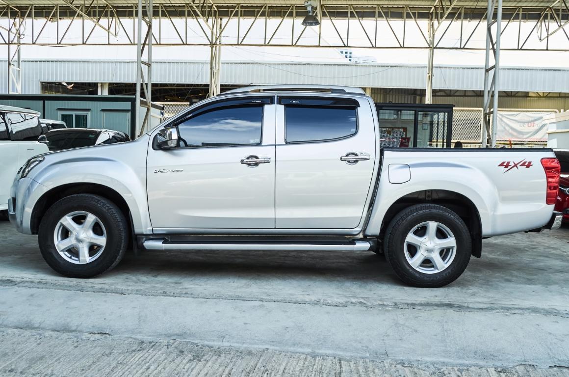 Isuzu Dmax Cab4 3.0 Z Prestige VCross 4WD A/T 2013 *SK1624*